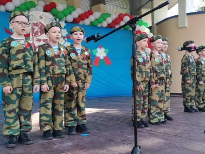 концерт дошкольников в День Победы