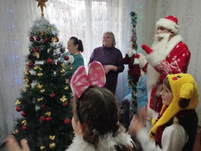 украсим елку вместе