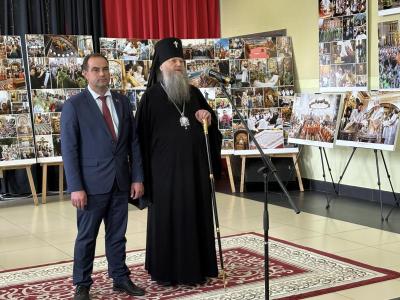 фотовыставка «Литургия с Патриархом»
