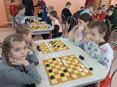 соревнования по шашкам